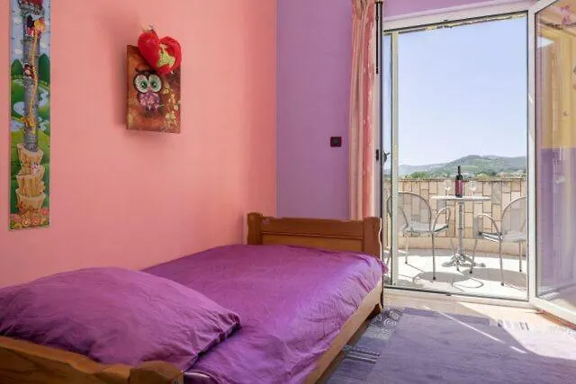 Apartment Leopold Kastela Croatia